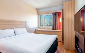 Ibis Santiago Estación Central